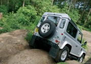 Land Rover Defender 90